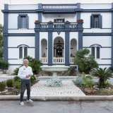 �Sono le iniziali dell�avvocato Francesco Sabino Lattanzio, il fondatore della tenuta � ci dice il 71enne Carlo Lorusso, attuale proprietario �. Fu lui infatti, zio di mio padre, a far costruire questo edificio che ha portato il suo cognome fino agli anni 40, quando poi pass� nelle mani di mio omonimo nonno�